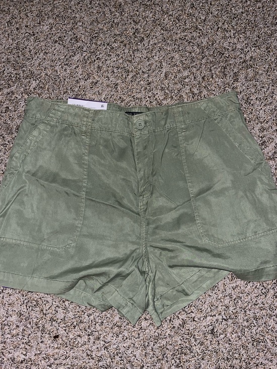 Sanctuary Pants - Sanctuary High Waist Olive Green Shorts
